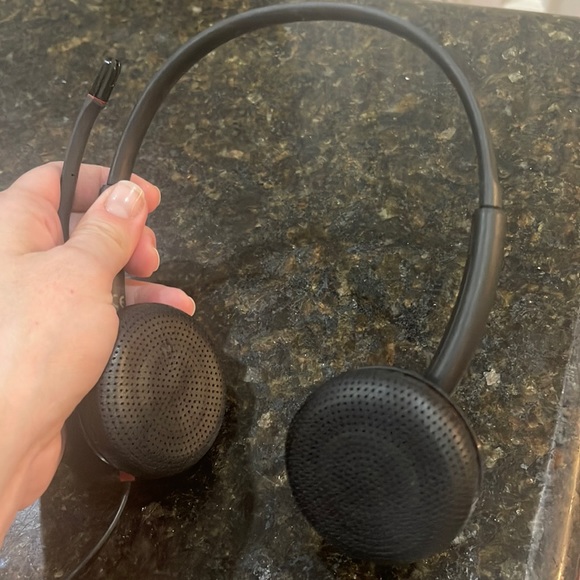 Plantronics USB Head Set - Picture 3 of 6